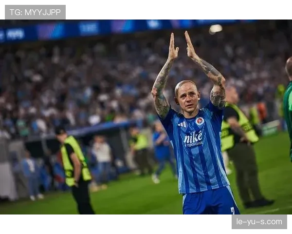 斯洛伐克创历史首进世界杯16强，全队士气高涨表现抢眼