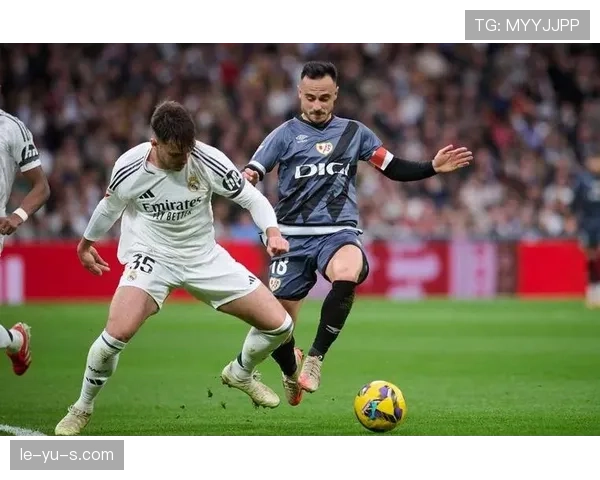 皇马战舰内部裂痕：战术争议与新援迷失，欧冠霸业或成梦幻泡影？